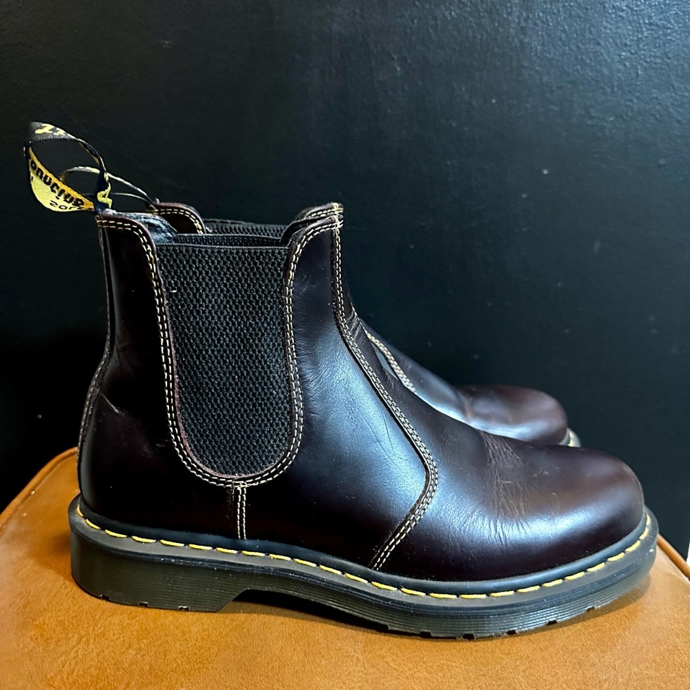 Dr. Martens Chelsea Boot